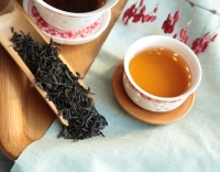 Знаменитый красный чай 
小种红茶 25 гр