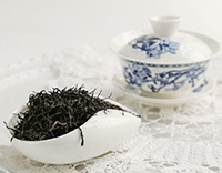 Красный чай "Красная слива с горной реки 9 поворотов" (Цзю Цюй Хун Мэй) 25 гр