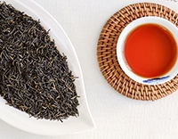Красный чай "Черное золото" (Цзинь Цзюнь Мэй Гуй Юань Сян) высшее качество 25 гр