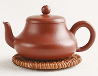Маленький глиняный чайник, исинский 