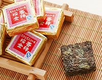 Шу Пуэр квадрат с рисовым отваром (Нуосян Цзинь Чжуань) 糯香金砖, 25 гр