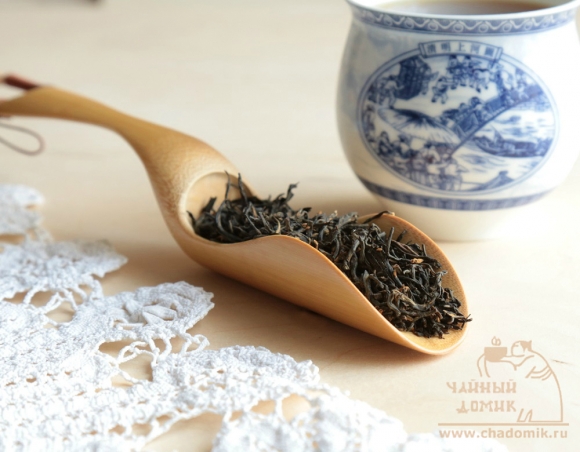 Ароматный черный чай 
正山小种 25 гр