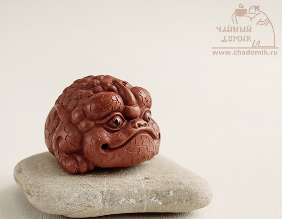 Статуэтка "Каменная трехлапая жаба"