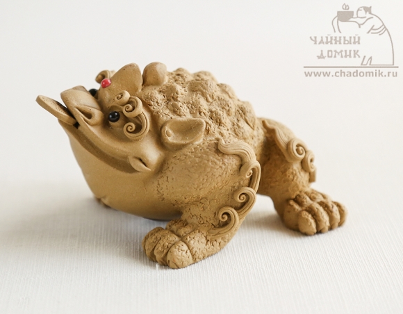 Статуэтка "Трехлапая жаба"